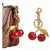Llavero de cerezas para cartera